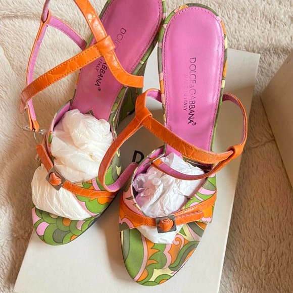 Authentic Summer of Love Dolce & Gabbana Psychedelic Heels size 6 - Picture 4 of 4